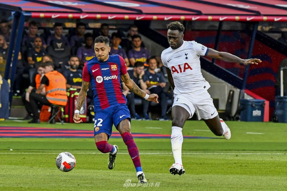 也折射出城 也折射出城