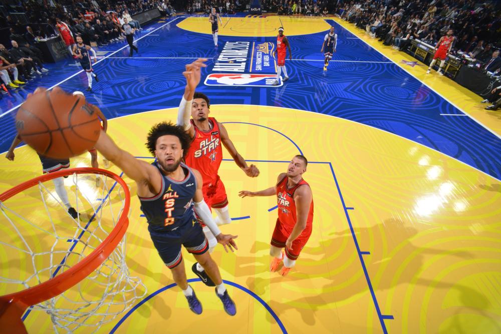 球队在防守 球队在防守